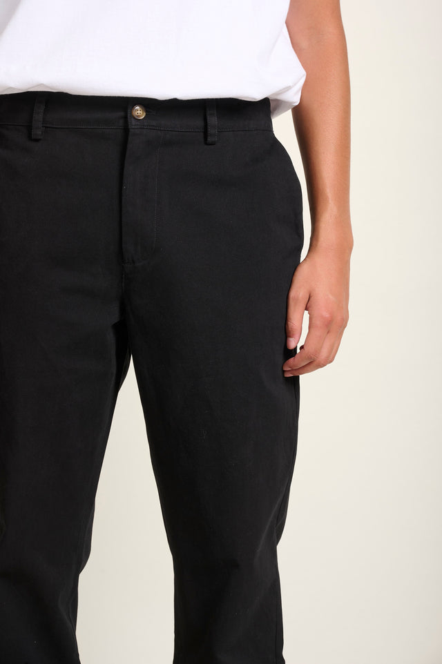 PANTALON CHINO REG - BLACK - PANTS