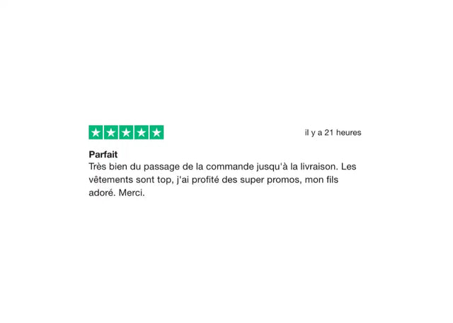 Une critique client cinq étoiles pour des vêtements.