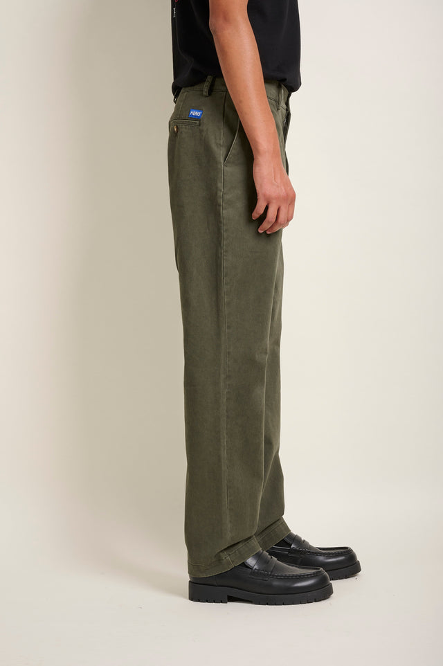 PANTALON CHINO REG - MILITARY - PANTS