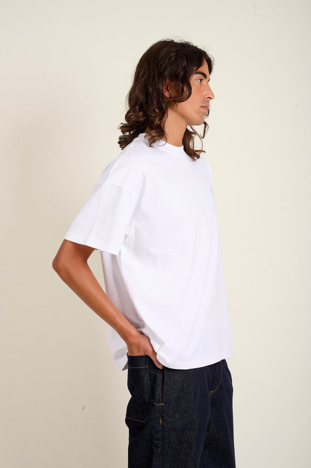 AKIVA TEE WHITE TEESHIRT